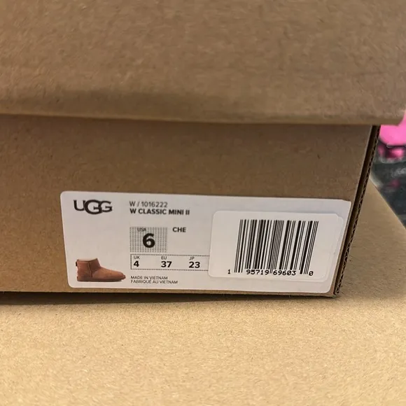 Classic Mini II Ankle Boots in Chestnut Leather Size 6 1016222