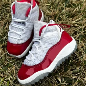 CLEAN Air Jordan 11 XI Retro size 6c Toddler Cherry shoes