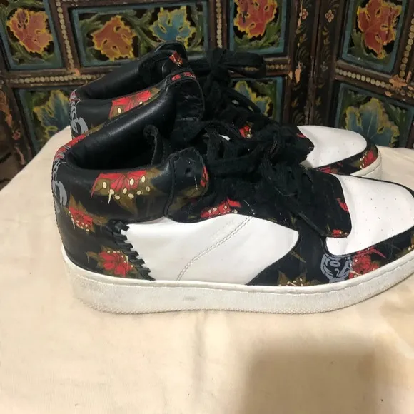 COACH C210 LEATHER WILD LILY FLORAL MID TOPS SIZE 8