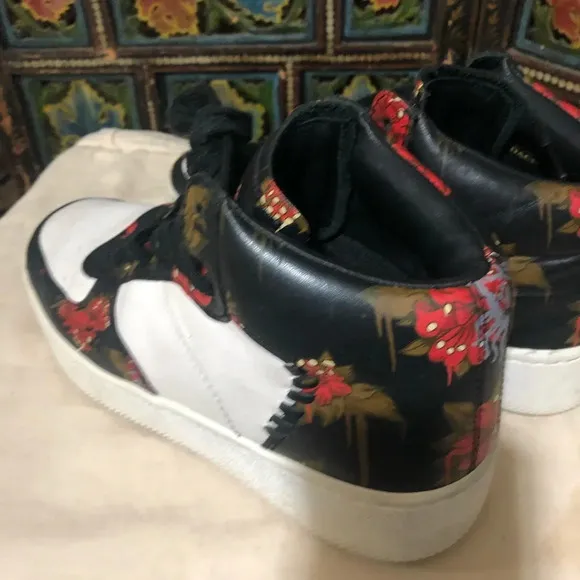 COACH C210 LEATHER WILD LILY FLORAL MID TOPS SIZE 8