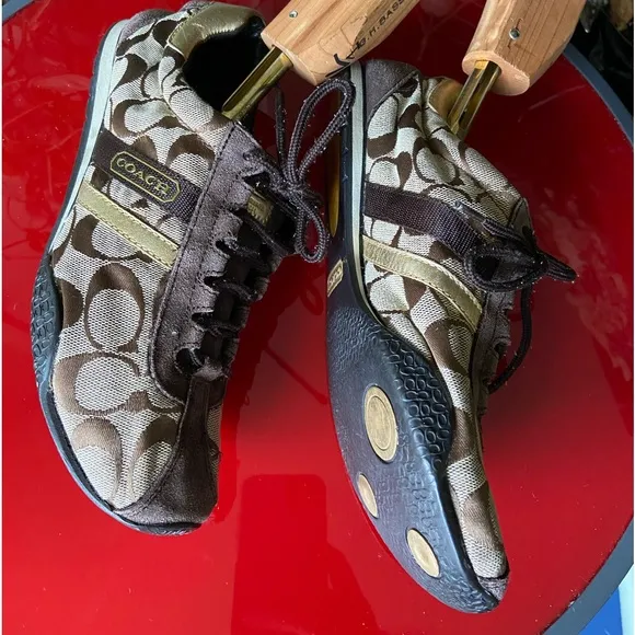 Coach Katlyn Signature leather fabric designer  shoes