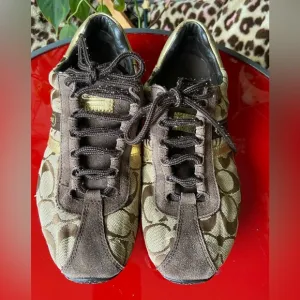 Coach Katlyn Signature leather fabric designer  shoes