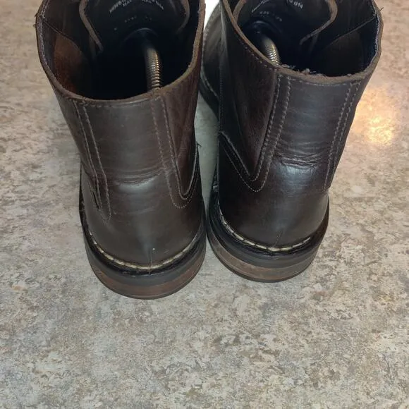 Cole Haan Chukka Boots Mens 10.5 M Brown Leather Lace Up Classic Barely Worn