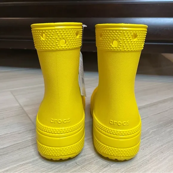 Crocs Classic Rain Boot Showers Spring Sunflower Yellow Kids Unisex Girls 1 NWT