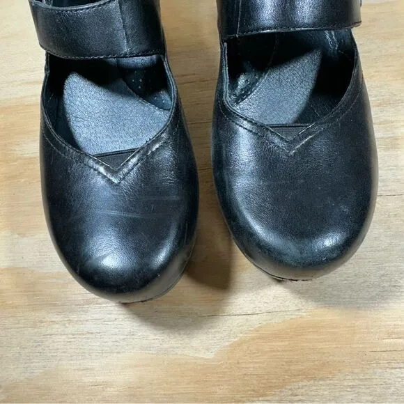 Dansko Black Leather Mary Jane Shoes Women’s Size 6.5/7