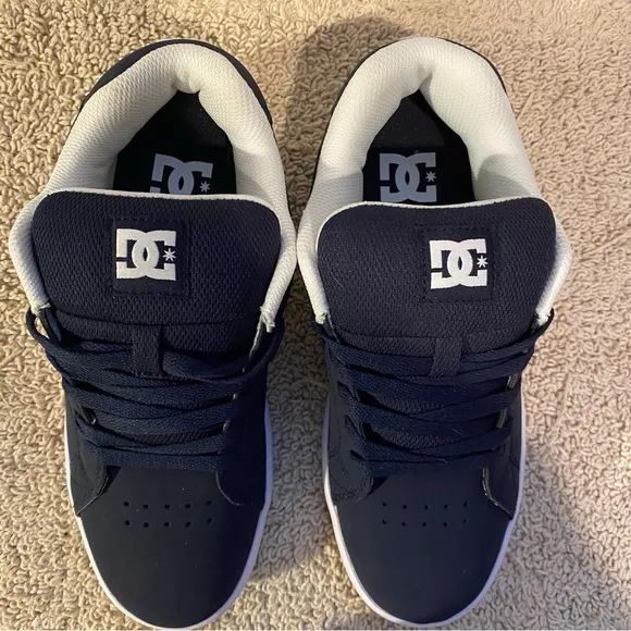 DC Gaveler men’s skate shoes Navy &amp; white