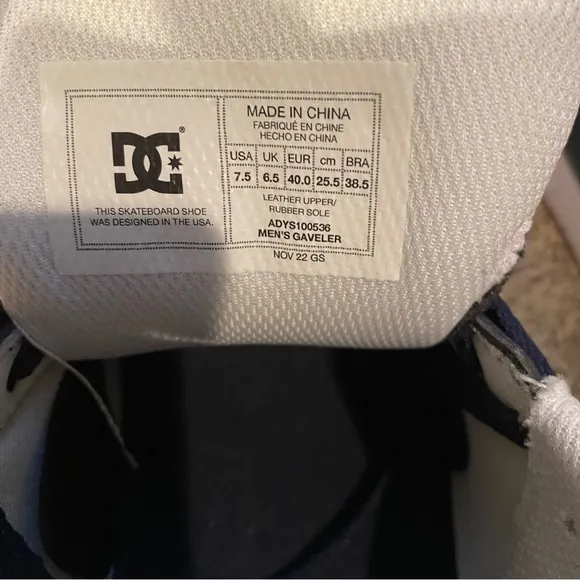 DC Gaveler men’s skate shoes Navy &amp; white
