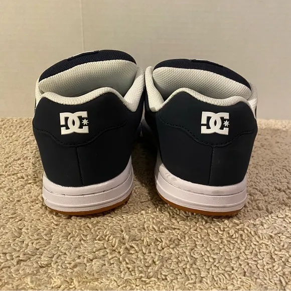 DC Gaveler men’s skate shoes Navy &amp; white