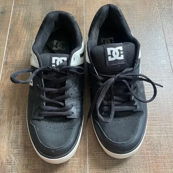 DC Rare Shoes Men's Skate Nubuck Leather Shoes Size 11