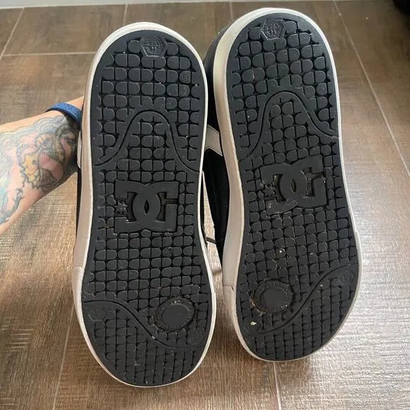DC Rare Shoes Men's Skate Nubuck Leather Shoes Size 11