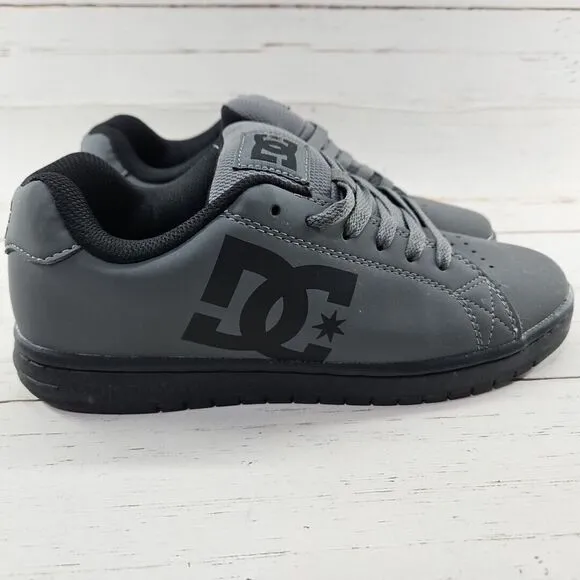 DC Shoes Gaveler Low Top Skate Sneakers Mens Size 8.5 Pewter Gray Black