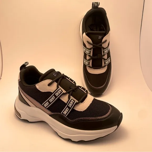 DKNY Justine Slip On Sneaker Black/Pebble Fashion Comfort Shoe Women's Size 7