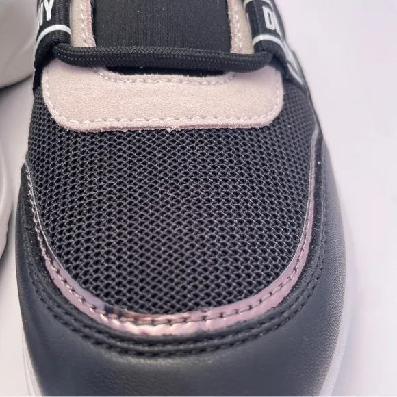 DKNY Justine Slip On Sneaker Black/Pebble Fashion Comfort Shoe Women's Size 7
