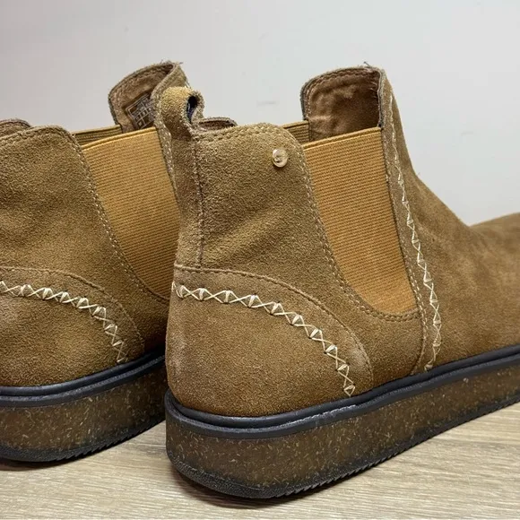 Earth Elements Avens Cognac Suede Chelsea Boots Size 11