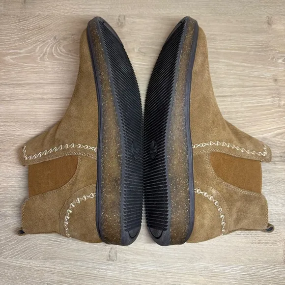 Earth Elements Avens Cognac Suede Chelsea Boots Size 11