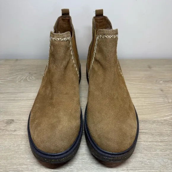 Earth Elements Avens Cognac Suede Chelsea Boots Size 11