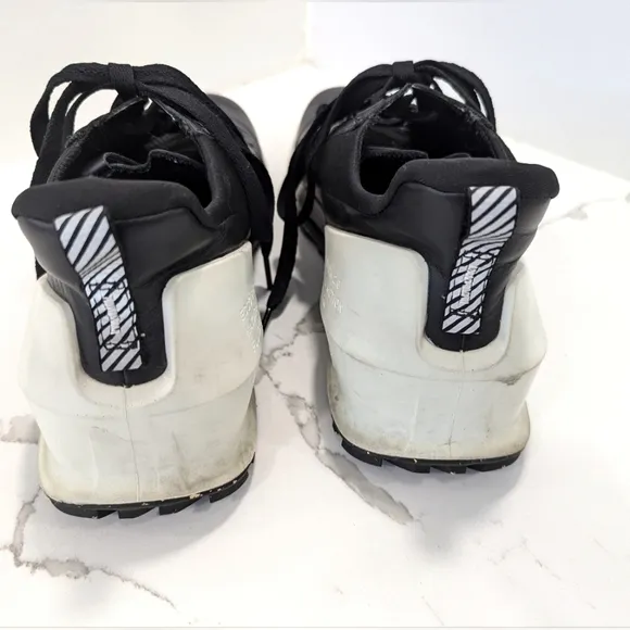 ECCO biom 2.0 Men's Leather black athletic walking running Sneaker shoes size 11