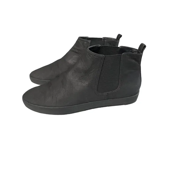 Eileen Fisher black nubuck sporty slip on ankle booties size 8.5