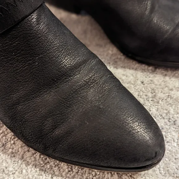 EILEEN FISHER - Black Suede Ankle Boots