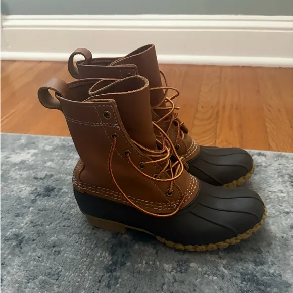 EUC! LL Bean Classic Women's Bean Boots, 8&quot;, SZ 8.
