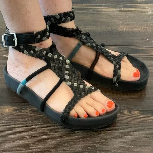 Free people Black Combo Woven Leather Gladiator Style Ankle Wrap Comfort Sandals