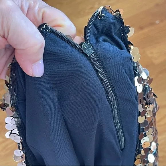 Free People Can't Get Enough Sequin Mini Skirt in Gold asymmetrical skirt Size 8