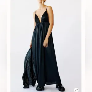 Free People Lexy Dress Long Maxi Boho flowy sleeveless edgy Black size large