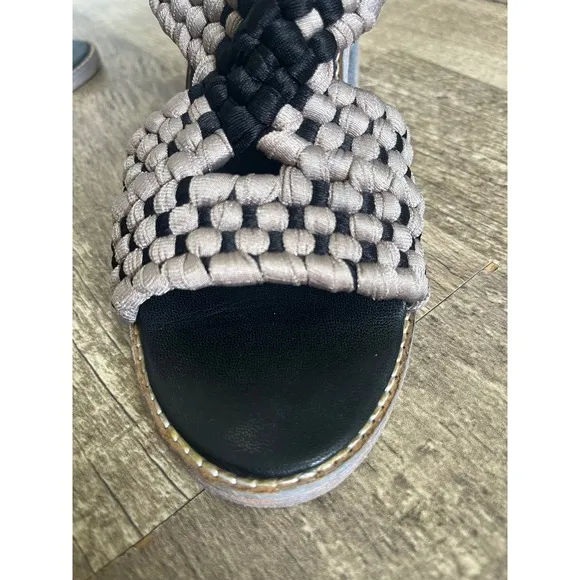 Free People  Woven Heeled Sandals Block Heel Strappy Sandal Shoes Size 7