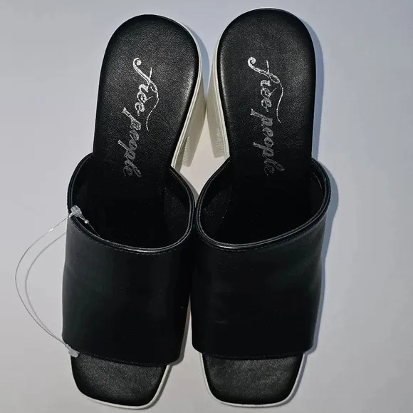 Free People Zoe Platform