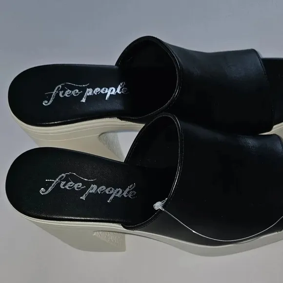 Free People Zoe Platform