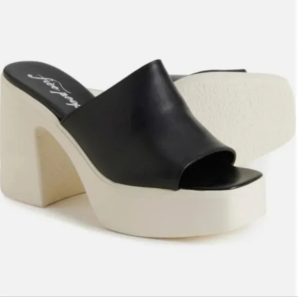 Free People Zoe Platform