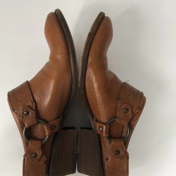 Frye Camel Brown leather western mules shoes 7 1/2
