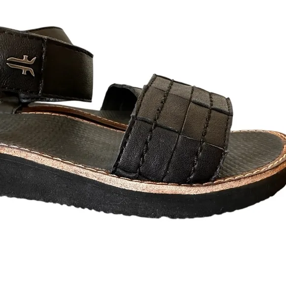 FRYE Quinn Woven Harness Vegan Sheep Leather Sandals