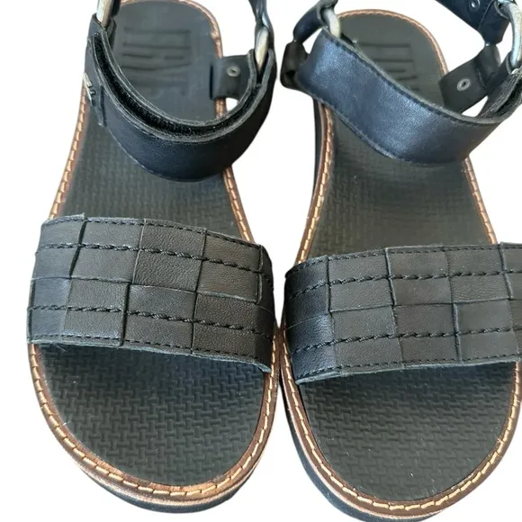 FRYE Quinn Woven Harness Vegan Sheep Leather Sandals