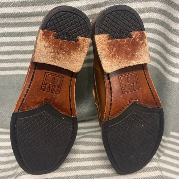 Frye “Whisky” Brown Slip on Dress Shoes Size 8