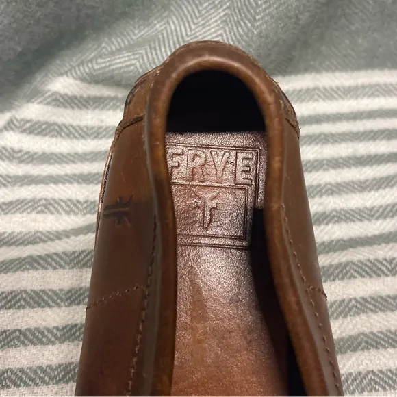 Frye “Whisky” Brown Slip on Dress Shoes Size 8