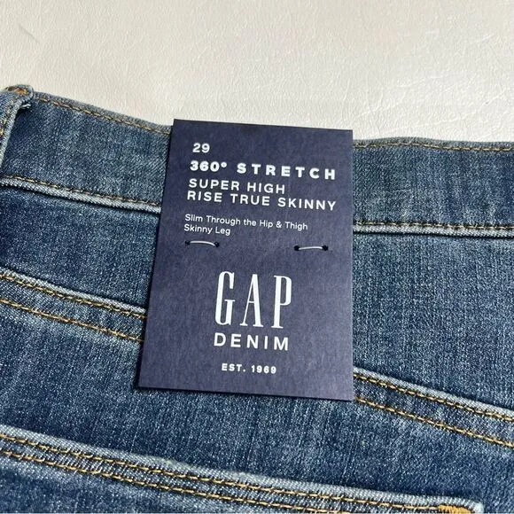 Gap | NWT Super High Rise True Skinny Raw Hem Button Fly Jeans