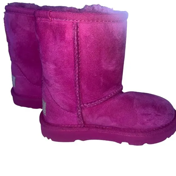 Girls UGG Boots Classic Fuscia Pink Size 9