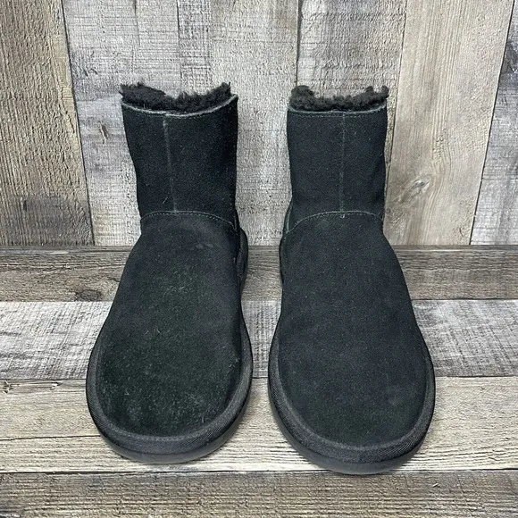 Girls Ugg Koolaburra Black Sheepskin Suede Glitter Stars Mini Boots Size 4 Y GUC