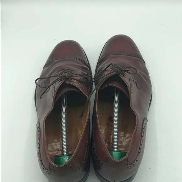 G.M. ENDLESS CAP TOE LEATHER SHOES 9