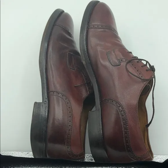G.M. ENDLESS CAP TOE LEATHER SHOES 9