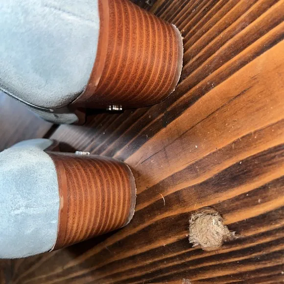 Gorgeous Sam Edelman Baby Blue Botas Britten Suede Boots. Size 6.  Looks new!
