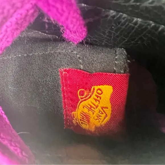 Harry Potter Gryffindor Vans kids sk8 hi tops size 3.5