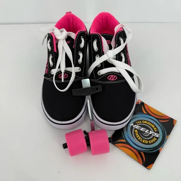 Heelys Pro 20 Skate Shoe Size 4 Youth/5 Women’s Black Pink Removable Wheels