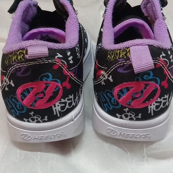 Heelys youth skate shoes size 12
