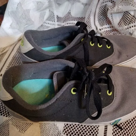 Heelys shoes
