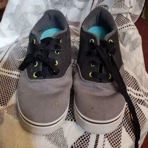 Heelys shoes