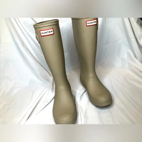 Hunter Kids Classic Rain Boots— Skimming Stone—Size 5B,6G