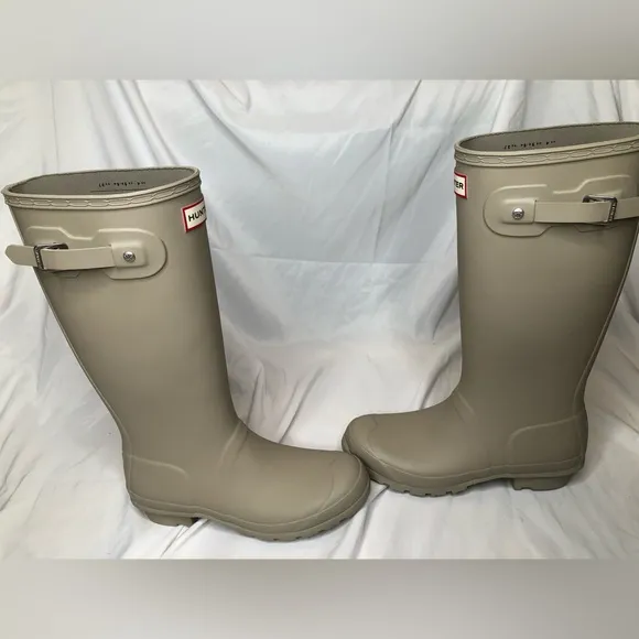 Hunter Kids Classic Rain Boots— Skimming Stone—Size 5B,6G