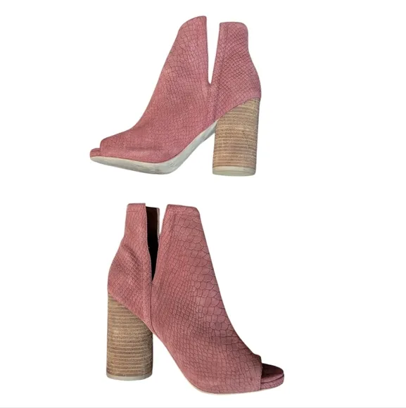 Jeffrey Campbell Oath Suede Pink Booties Peep Toe Snakeskin Embossed sz 8.5